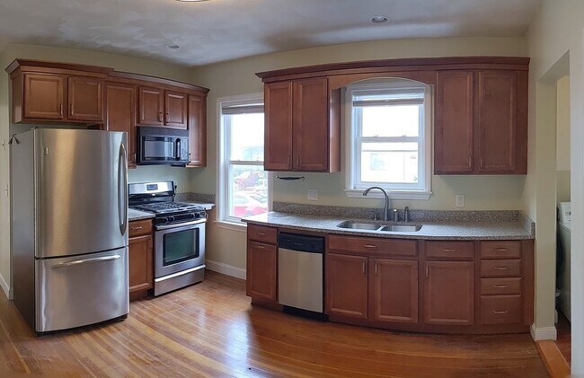 Photo - 50 Lambert St Apartments Unit 1T
