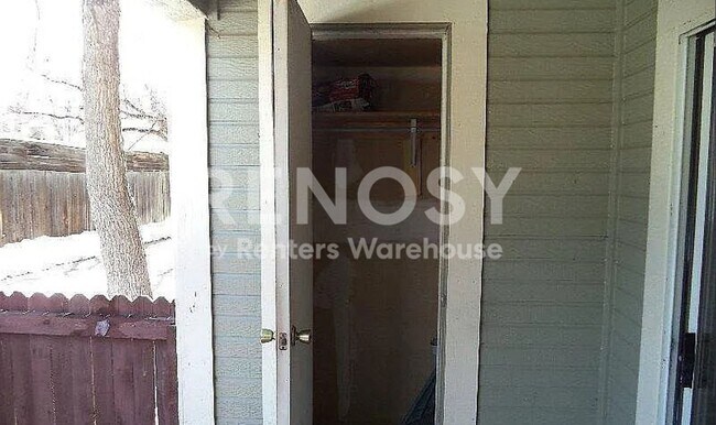Photo - 1885 S Quebec Way