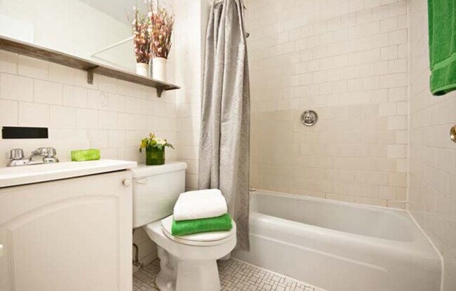 1223 Beacon St Unit 403