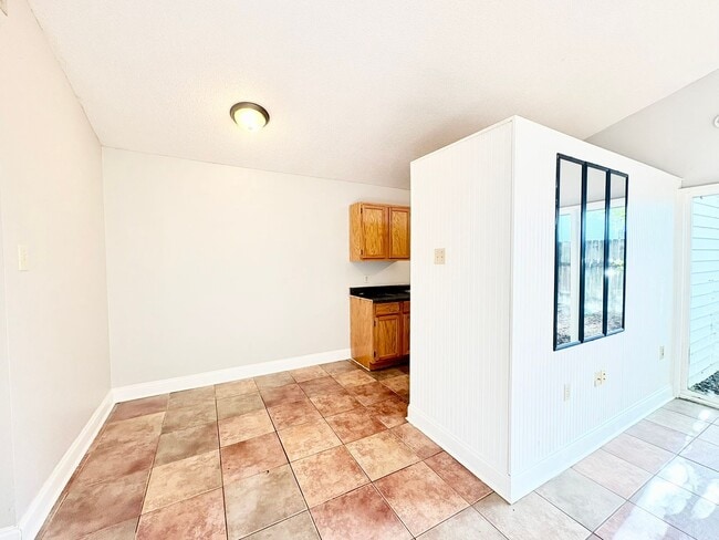 Photo - 403 Fox Run Ave Unit 1