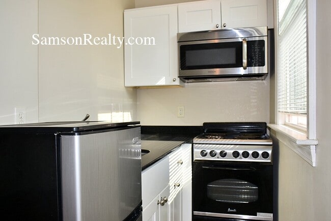 Photo - 80 Medway St Unit 3