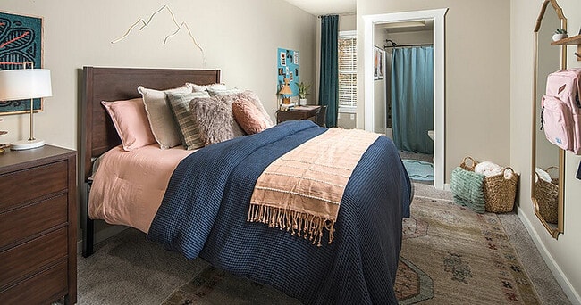 Model-Bedroom-02-Cottages-of-Boonee-Boone-NC-11
