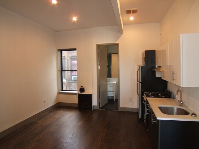 Photo - 1503 Eastern Pkwy Unit 3F