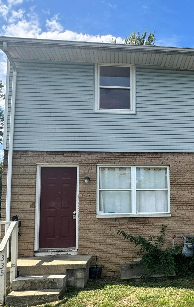 Building Photo - 335 S Napoleon Ave