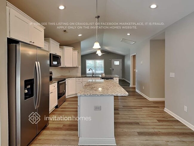 Photo - 1125 Roberts St