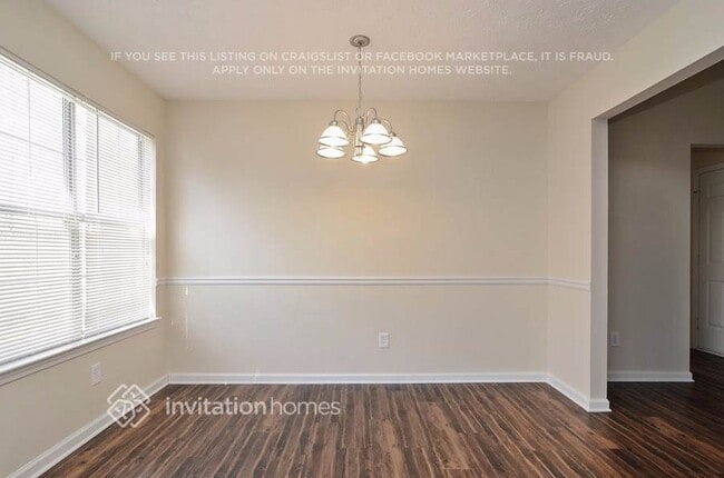 Photo - 230 Riverbrooke Trail