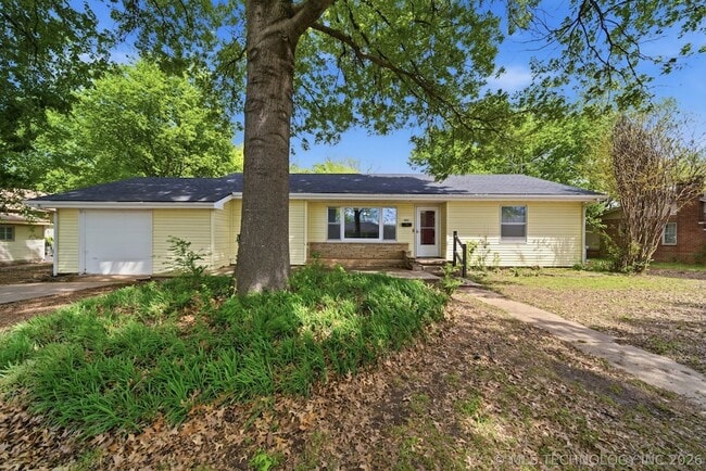 Photo - 805 S Cedar St