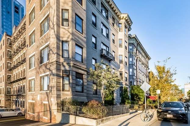 Photo - 137 Peterborough St