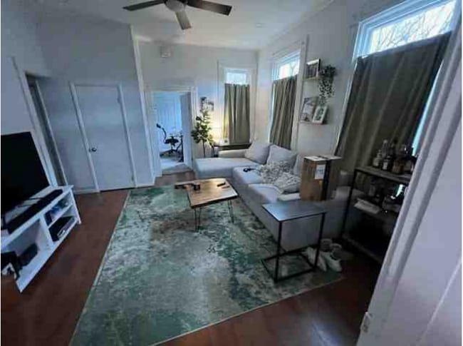 Building Photo - 1145 Park Ave Unit 1 Rental