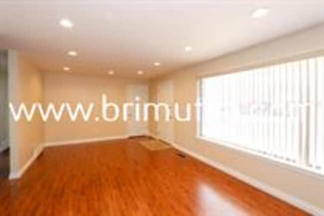 Photo - 1737 E Lahar Dr