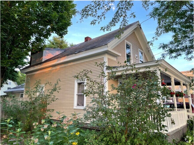 Building Photo - 160 N Champlain St Unit #2 Rental