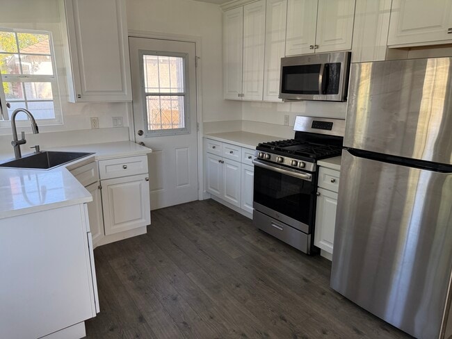 Photo - 2022 N Parish Pl Unit A