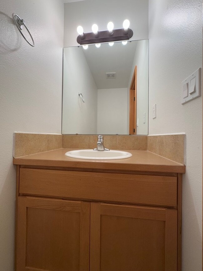 Photo - Beautiful Rental with Oversized Yard & Open Layout