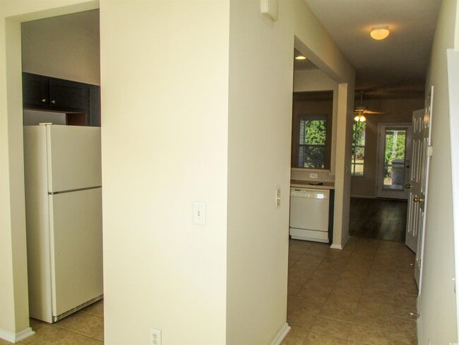 Photo - 161 Olde Towne Way