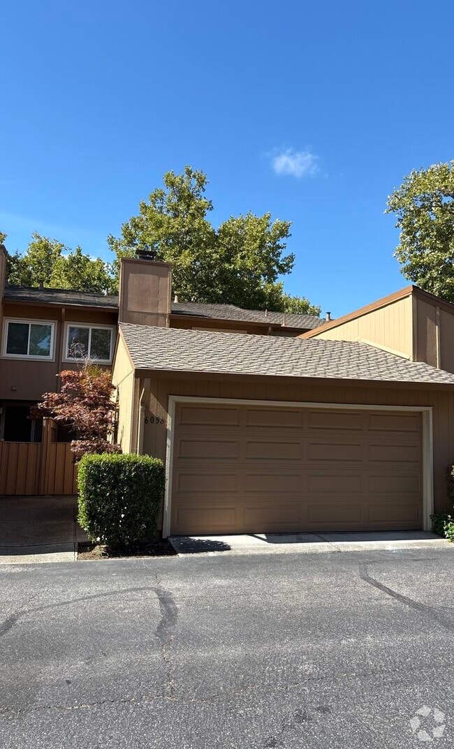 Building Photo - 6056 Elmbridge Dr Rental