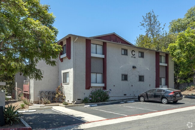 Hillside Terrace-Vista - Hillside Terrace-Vista