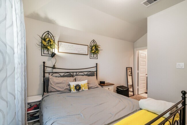 Photo - 24810 Timbarra Park Cir