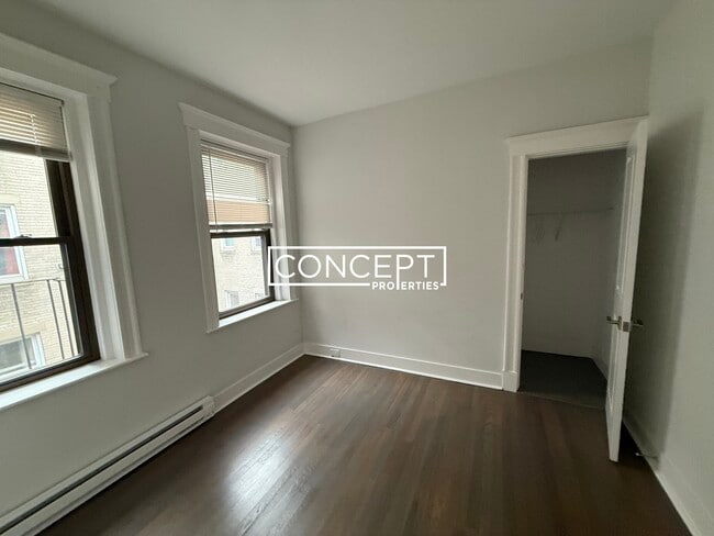 Building Photo - 81 Park Dr Unit 25CP