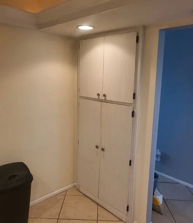 Photo - 4520 SE 6th Pl