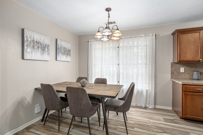 Photo - 1474 Co Rd 105