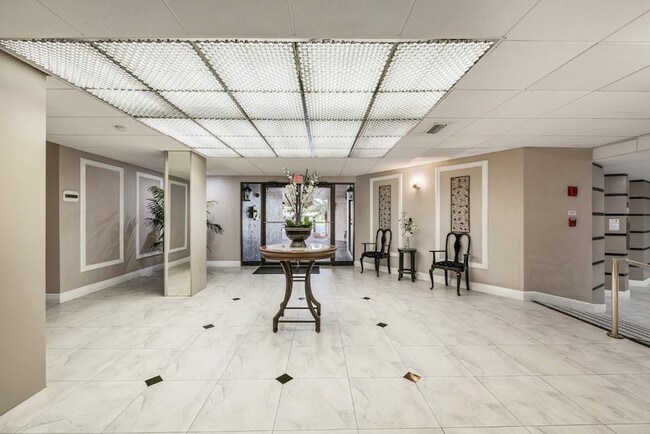 Photo - 3900 N Hills Dr Unit 409