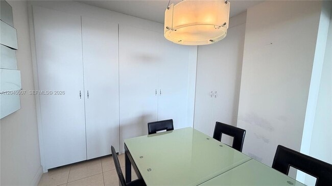 Photo - 19400 Turnberry Way Unidad 1131