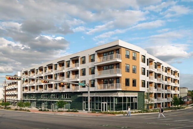 Building Photo - 2323 S Lamar Blvd Unit 509