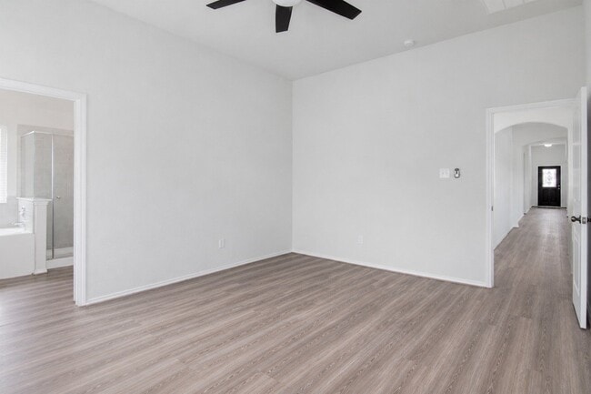 Photo - 3703 Homestead Ridge Ln