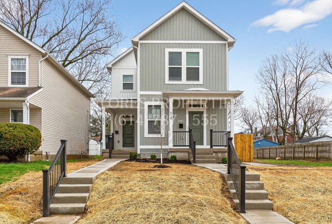 Building Photo - 698 S 22nd St