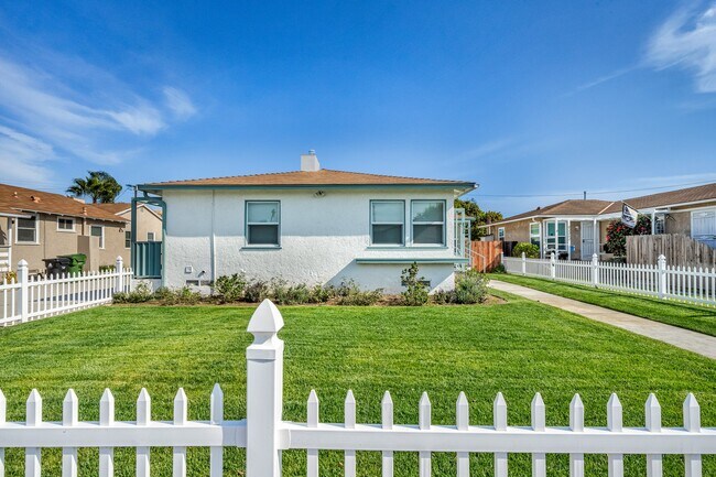 Photo - 8330 Kittyhawk Ave Unit 8330