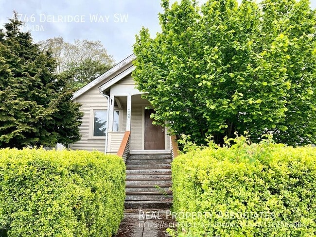 Building Photo - 4746 Delridge Way SW Rental