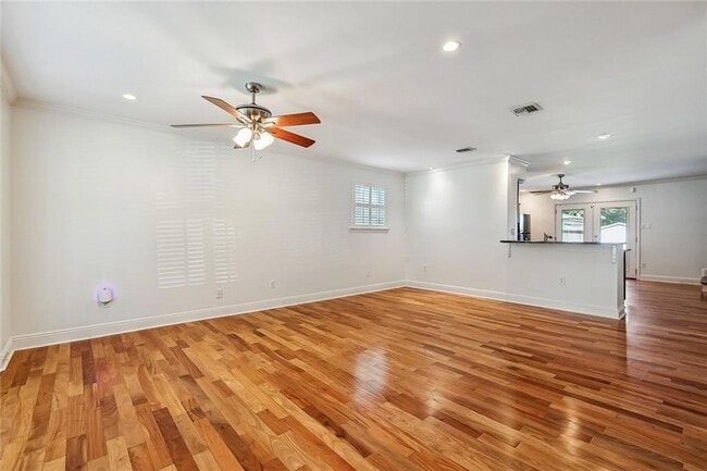 Photo - 6832 Orleans Ave