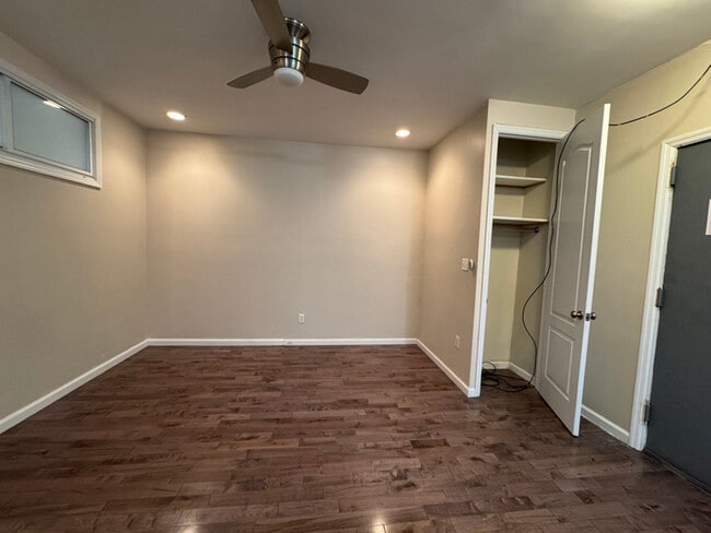 Photo - 377 Montgomery St Unidad 2