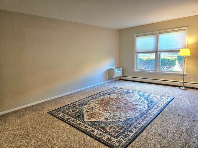 Photo - 350 Brainerd Ave Unidad 7A