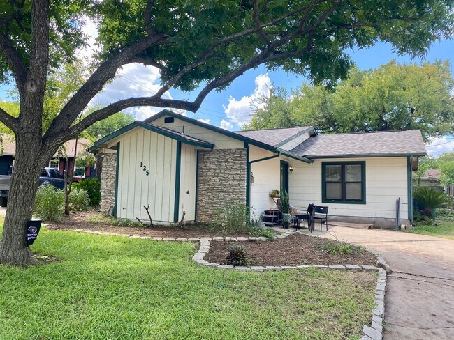 Photo - South Congress- 3/2 House- $3400