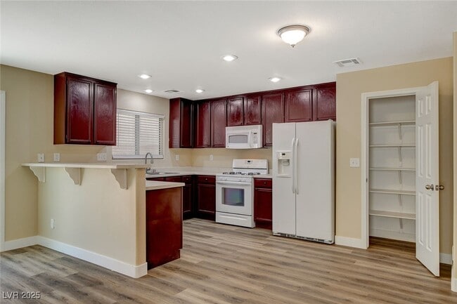 Building Photo - 5045 Aesop Ave Rental