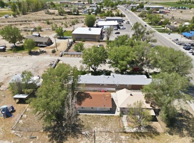 391 S Main St Unidad Main