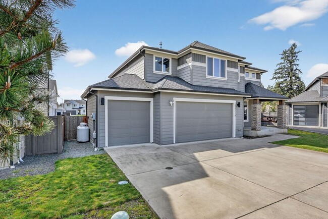 Photo - 14210 57th Ave E