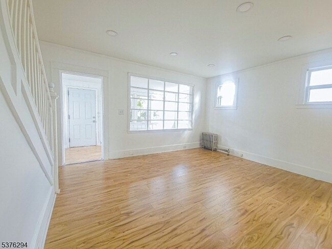Photo - 17 Fritz St