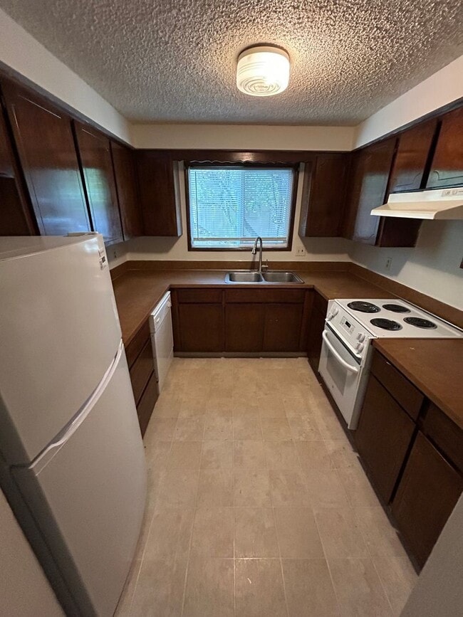 Photo - WEI1126/1128 Unit 1128
