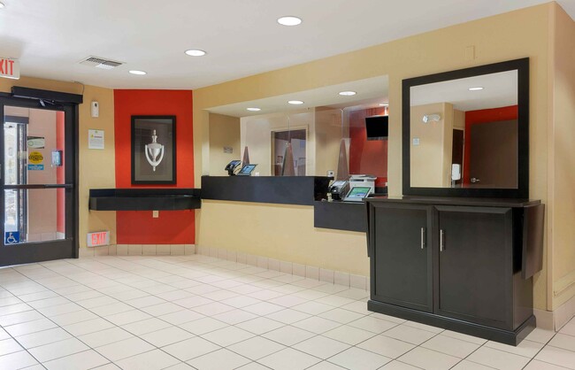 Photo - Furnished Studio-San Jose - Morgan Hill