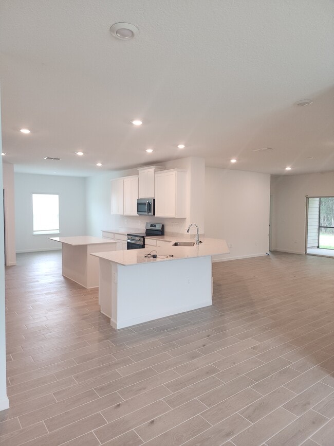 Photo - 7870 SW 195th Ave