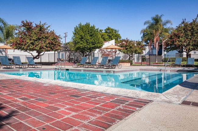 Evria Claremont Apartments