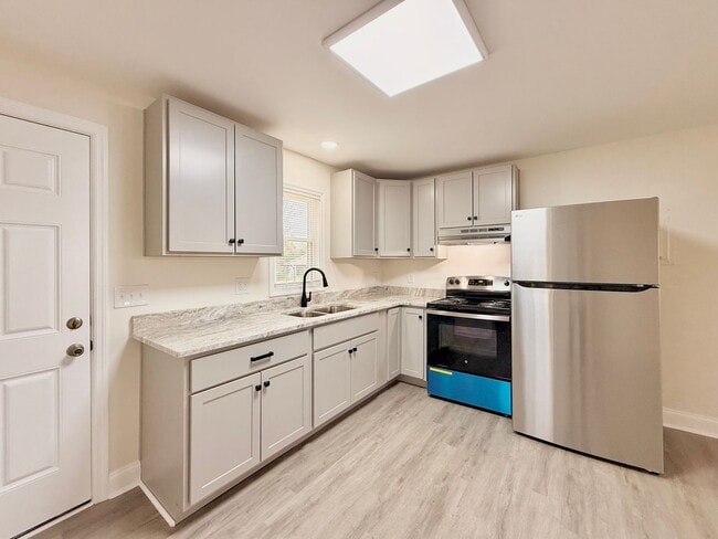 Photo - Renovated 1 Bedroom/1 Bathroom Home with C...