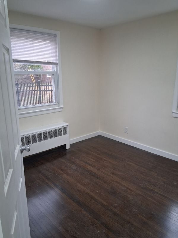 Photo - 1537A E St Georges Ave