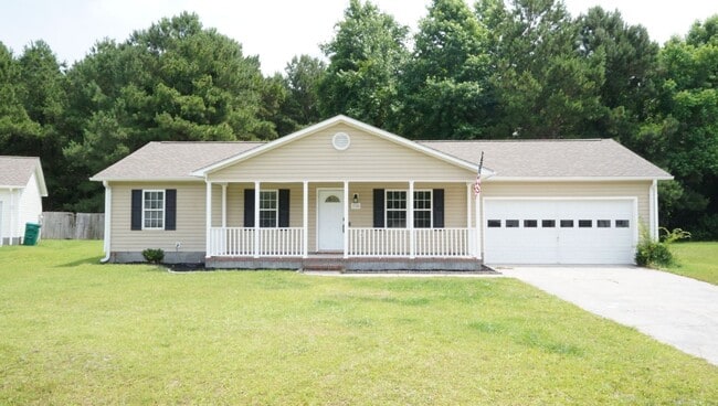 Building Photo - 116 Howell Dr