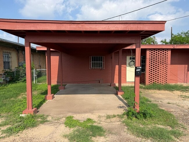 Building Photo - 3315 N Arkansas Ave Unit 3