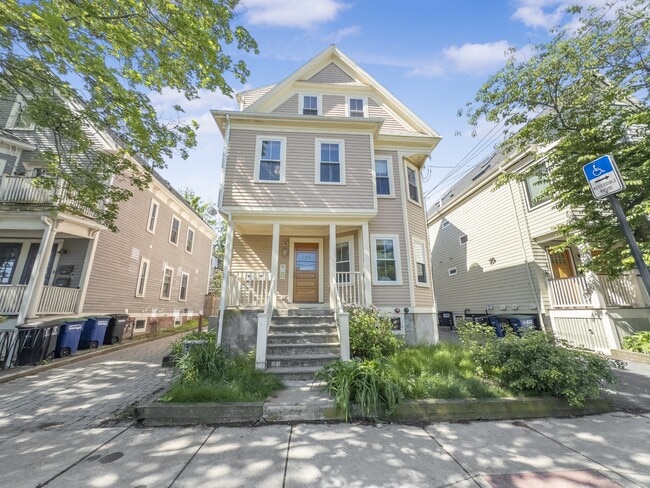 Photo - 108 Albion St Townhome