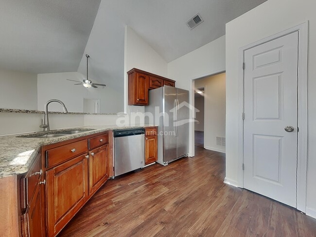 Photo - 2605 Hunters Pointe Dr