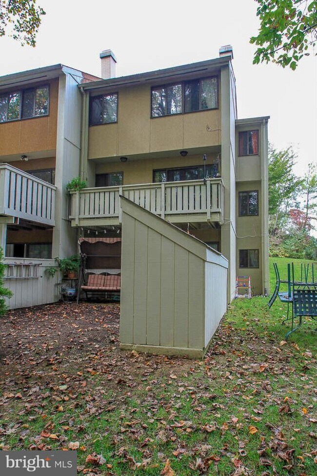 Photo - 15285 Flintlock Terrace